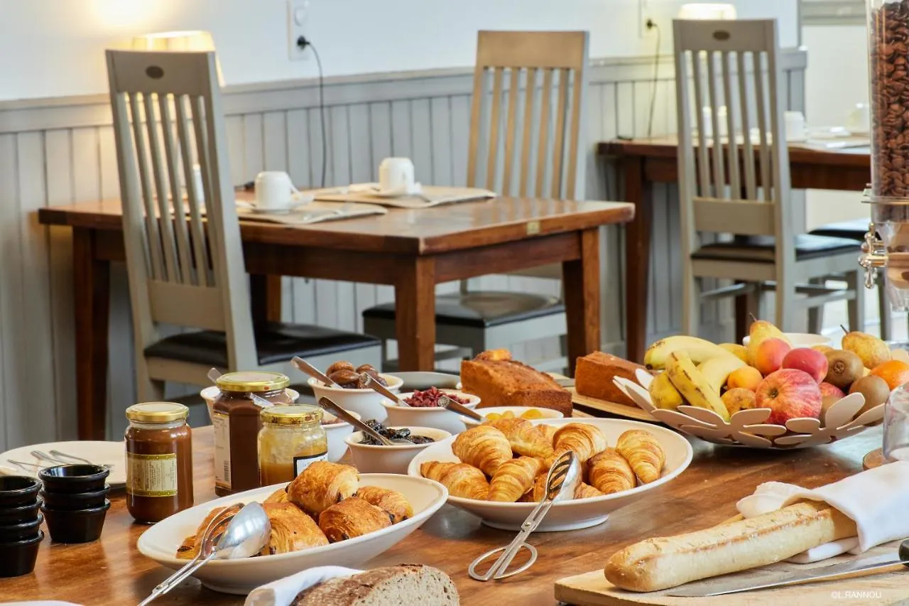 Logis Hotel, Restaurant Et Spa Le Relais De Broceliande Paimpont 4*,  Frankreich