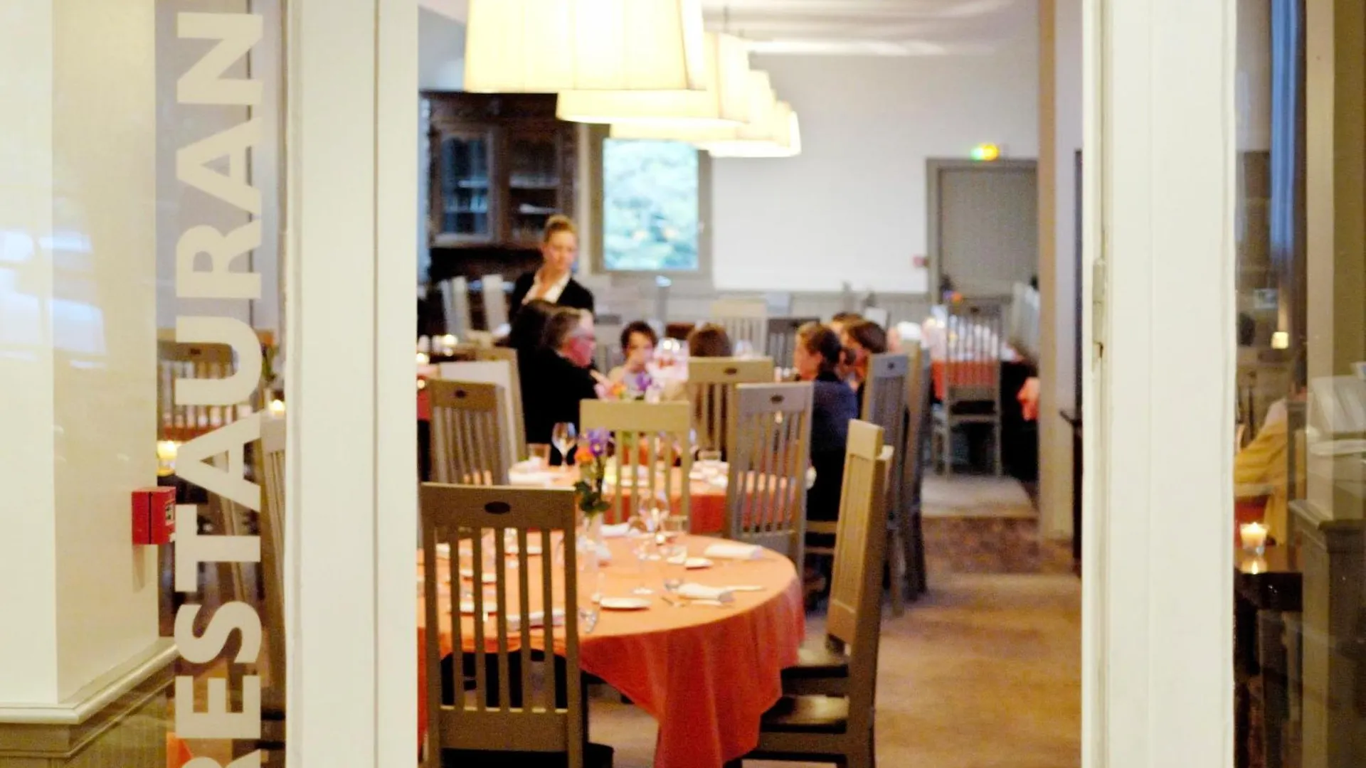 Hotel Logis Hotel, Restaurant Et Spa Le Relais De Broceliande Paimpont