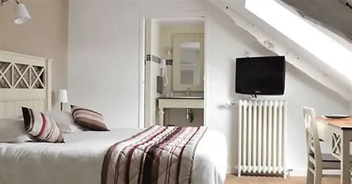 Logis Hotel, Restaurant Et Spa Le Relais De Broceliande Paimpont 4*,  Francia