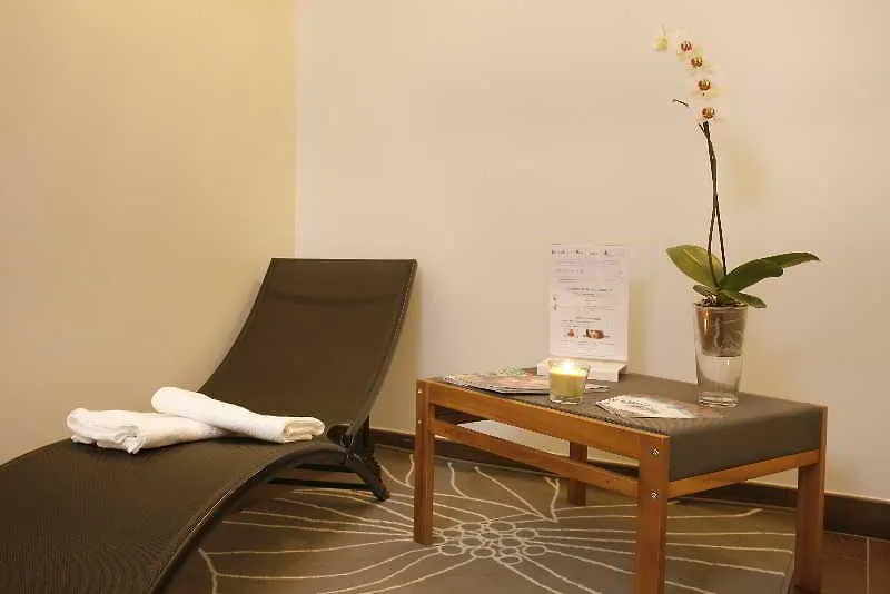 Logis Hotel, Restaurant Et Spa Le Relais De Broceliande Paimpont 4*,  Frankreich