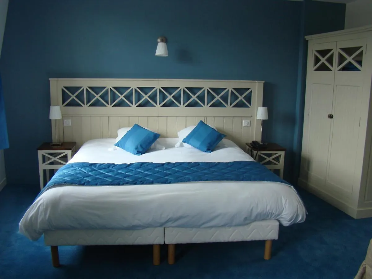 Hotel Logis Hotel, Restaurant Et Spa Le Relais De Broceliande Paimpont